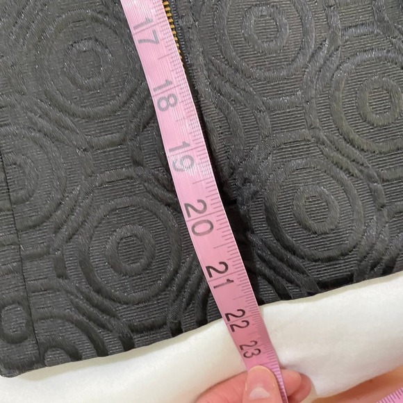 Amanda Uprichard Short Front Zip Long Sleeve Black Geometric Print Jacket Size M - Picture 3 of 6